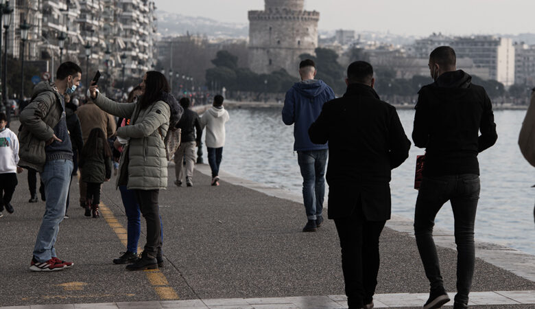 Κορονοϊός: Θετικά στον ιό το 70% των PCR tests στην Θεσσαλονίκη