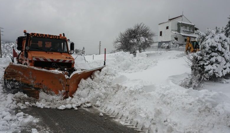 Κακοκαιρία Μπιάνκα: Προβλήματα από τις χιονοπτώσεις σε Δυτική και Κεντρική Μακεδονία