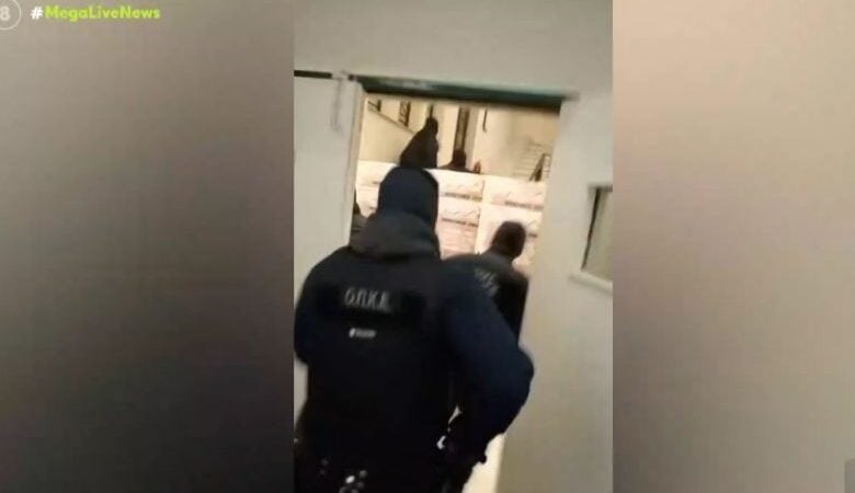 Βίντεο από τις συλλήψεις και την επέμβαση της ΕΛ.ΑΣ. στην ΑΣΟΕΕ