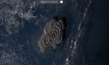 Τόνγκα: Πρωτόγνωρους «κυματισμούς» σε όλη την ατμόσφαιρα της Γης έφερε η έκρηξη του ηφαιστείου