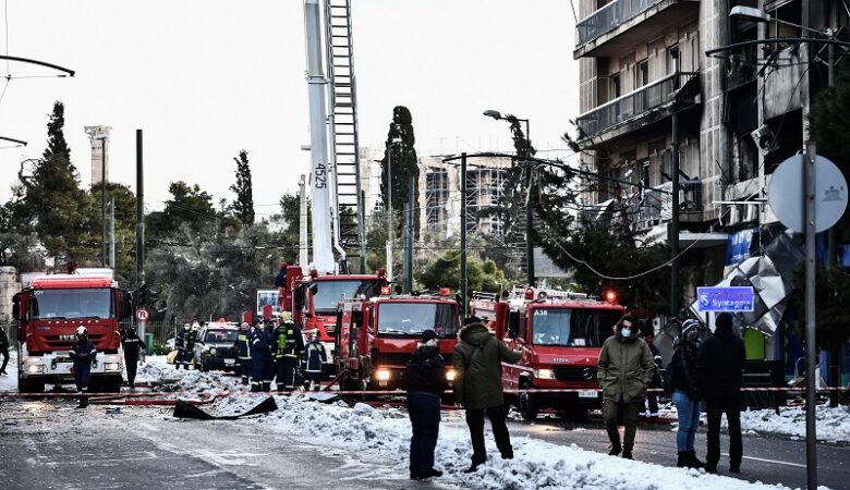 Ισχυρή έκρηξη στη Λ. Συγγρού: Δόθηκε στην κυκλοφορία ο δρόμος