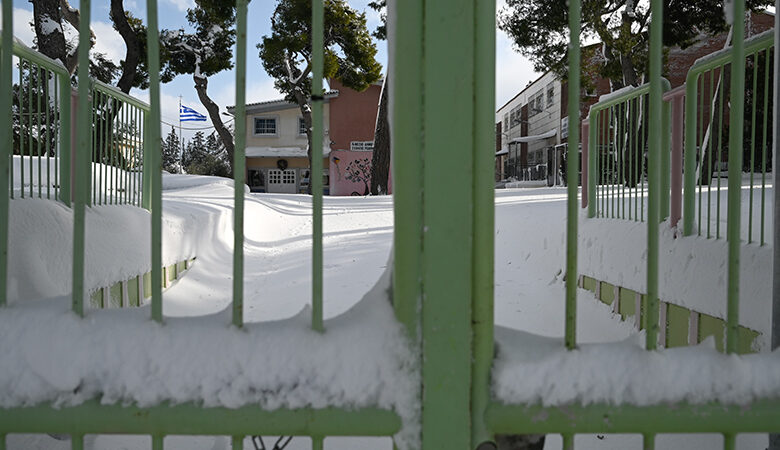 Ποια σχολεία παραμένουν κλειστά λόγω χιονοπτώσεων στη Θεσσαλονίκη