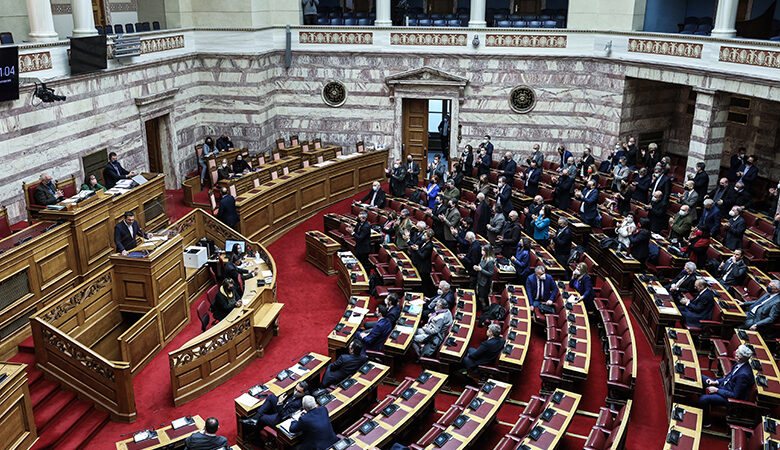 Βουλή: Ευρεία πλειοψηφία εξασφάλισε το νομοσχέδιο για την αμυντική θωράκιση της χώρας