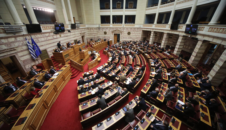 Τηλεφωνικές παρακολουθήσεις: Ανοίγει νωρίτερα η Βουλή – Πρεμιέρα με τη Διάσκεψη των Προέδρων