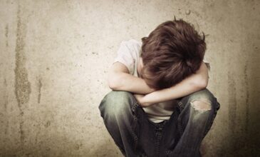 Ηλεία: Τραγωδία για 12χρονο: Μετά τους φυσικούς του γονείς έχασε και τους θετούς του από κορονοϊό