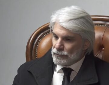 Μάνος Πίντζης για Πέτρο Φιλιππίδη: «Τα σκοτεινά μονοπάτια δεν τα γνωρίζεις, είναι αχαρτογράφητα»