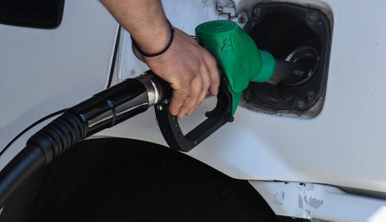 Θεσσαλονίκη: Οδηγοί φουλάρουν με βενζίνη τα οχήματά τους και αντί να πληρώσουν φεύγουν
