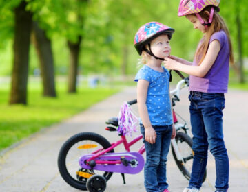 Το σωστό κράνος ποδηλάτου και συμβουλές ασφαλείας για τα παιδιά