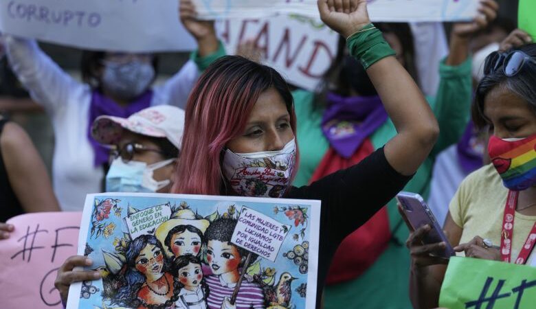 Περού: Σάλος με την κακοποίηση της εκλιπούσας συζύγου και της κόρης από τον πρωθυπουργό