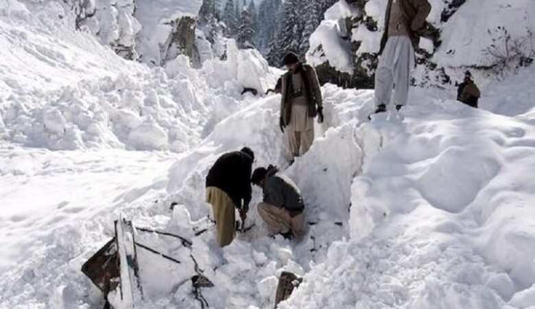Αφγανιστάν: Χιονοστιβάδα παρέσυρε στον θάνατο τουλάχιστον 19 ανθρώπους