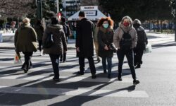 Κορονοϊός: Εβδομήντα νέοι θάνατοι και 96 διασωληνωμένοι – Ένας ακόμη θάνατος από γρίπη