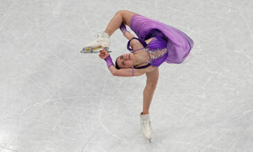 Χειμερινοί Ολυμπιακοί Αγώνες: Η 15χρονη Βαλίεβα κυριάρχησε στο ατομικό, παρά το σκάνδαλο ντόπινγκ