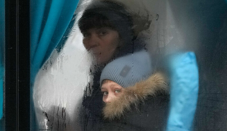Πόλεμος στην Ουκρανία: 451 Ουκρανοί πρόσφυγες εισήλθαν το τελευταίο 24ωρο στην Ελλάδα