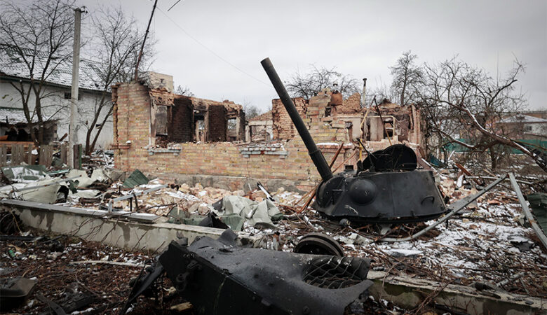 Πόλεμος στην Ουκρανία: Εισέβαλαν στο Χάρκοβο οι ρωσικές δυνάμεις, στα χέρια τους η Χερσώνα – Θρίλερ με τις διαπραγματεύσεις