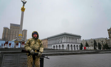 Πόλεμος στην Ουκρανία: Νέα τηλεφωνική επικοινωνία Πούτιν – Μακρόν – Ξεκινούν οι διαπραγματεύσεις Μόσχας – Κιέβου