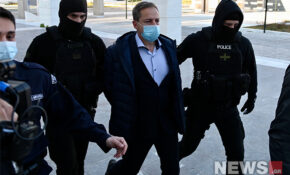 Υπόθεση Λιγνάδη: Αγωγές και μηνύσεις σε βάρος δικηγόρων και δημοσιογράφων καταθέτει ο σκηνοθέτης