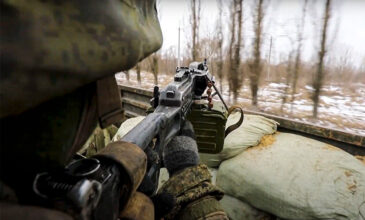 Πόλεμος στην Ουκρανία: Ρωσικά στρατεύματα προετοιμάζονται για νέες επιθέσεις στο Κίεβο – Τέταρτος γύρος διαπραγματεύσεων