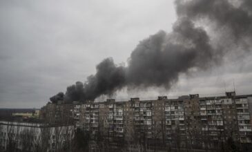 Πόλεμος στην Ουκρανία: Δεν επετεύχθη συμφωνία για την απομάκρυνση αμάχων από τη Μαριούπολη