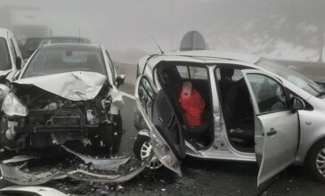 Ημαθία: Τουλάχιστον 15 τραυματίες στην καραμπόλα 50 αυτοκινήτων στην Εγνατία Οδό