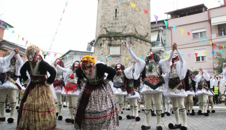 Κορονοϊός- Νάουσα: Πρόστιμο 50.000 ευρώ σε πολιτιστικό σύλλογο για αποκριάτικη εκδήλωση