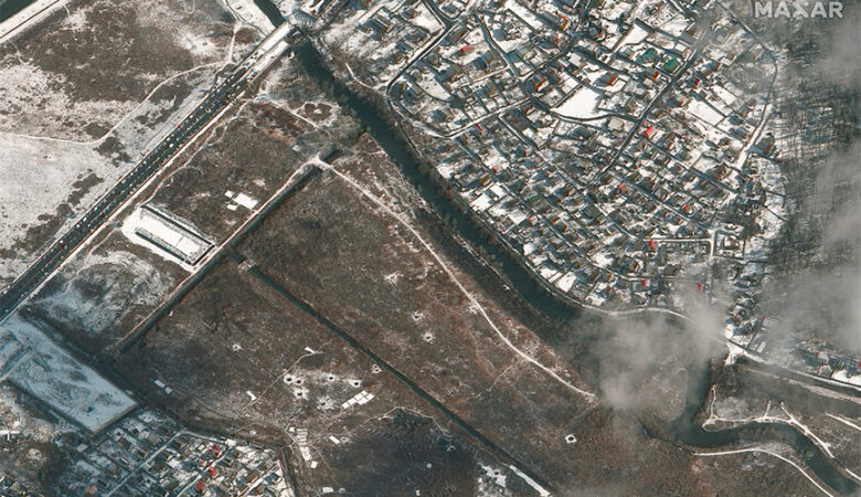 Πόλεμος στην Ουκρανία: Ρωσική φάλαγγα λίγα χιλιόμετρα έξω από το Κίεβο – Σφίγγει ο κλοιός γύρω από την πρωτεύουσα