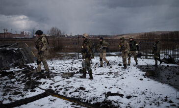 Πόλεμος στην Ουκρανία: Ραγδαίες εξελίξεις – Η Ρωσία προειδοποίησε τις ΗΠΑ να μην εξοπλίζει την Ουκρανία