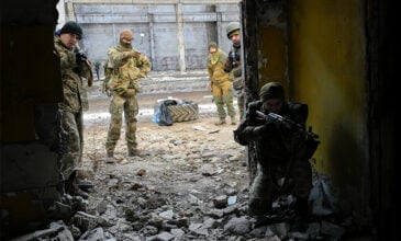 Πόλεμος στην Ουκρανία: Ρωσικές δυνάμεις κατέλαβαν κωμοπόλεις σε Χάρκοβο και Ντονμπάς