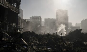 Ουκρανία: Βομβαρδίστηκαν «υποδομές καίριας σημασίας» στο Κίεβο, σε εξέλιξη εργασίες αποκατάστασής τους