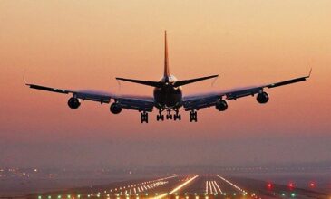 Ηράκλειο: Αναγκαστική προσγείωση αεροπλάνου για επιβάτιδα που υπέστη κρίση επιληψίας