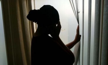 Σοκάρει η βιαιότητα που άσκησε στην 43χρονη αστυνομικό ο σύζυγός της – Την είχε κακοποιήσει ξανά