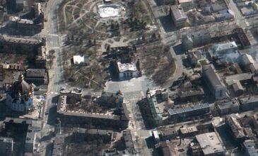 Πόλεμος στην Ουκρανία: Ανελέητες οι επιθέσεις των Ρώσων μετέτρεψαν την Μαριούπολη σε πόλη-φάντασμα