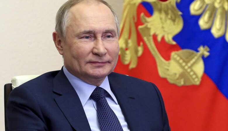 Ρωσία: Ο Πούτιν συνεχάρη τον Κάρολο για την άνοδό του στον βρετανικό θρόνο