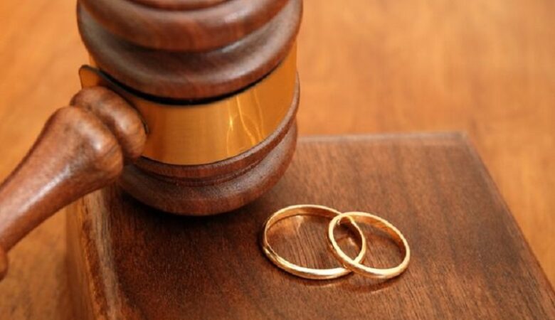 Στο διαζύγιο οδηγούνται ένα στα τέσσερα ζευγάρια στην Ελλάδα