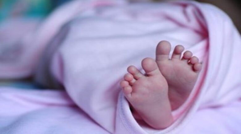 Κύκλωμα εμπορίας βρεφών στα Χανιά: Ένα μωρό αγνώστων γονέων πουλήθηκε σε γυναίκα από την Αυστραλία