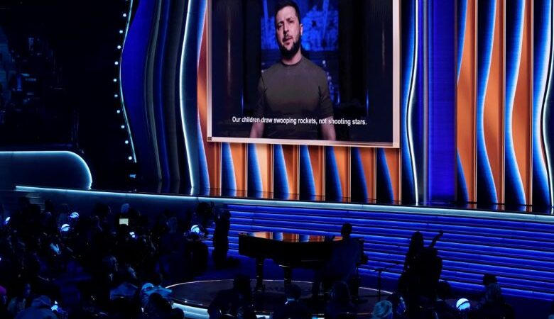 Στις τελετές των βραβείων Grammy μίλησε ο Ζελένσκι: Στηρίξτε μας με όποιο τρόπο μπορείτε