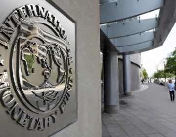 Ανησυχία του ΔΝΤ για τη συνεχή αύξηση του παγκόσμιου δημόσιου χρέους