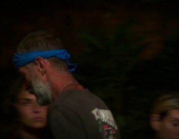 Survivor: Η στιγμή που ο Τάκης Καραγκούνιας μαθαίνει για τον θάνατο του πατέρα του