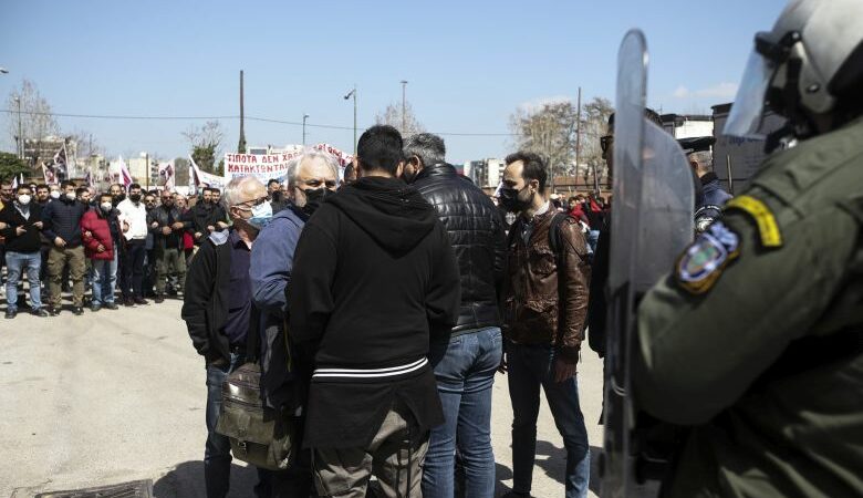 Θεσσαλονίκη: Έντεκα προσαγωγές και ένας τραυματίας στην πορεία στο λιμάνι