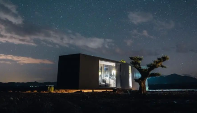 Το εκπληκτικό κινητό και αυτάρκες ξενοδοχείο στην έρημο Γκοράφε της Ισπανίας – Δείτε εικόνες
