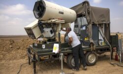 Ισραήλ: Με επιτυχία δοκιμάστηκε το νέο σύστημα αντιπυραυλικής άμυνας με λέιζερ