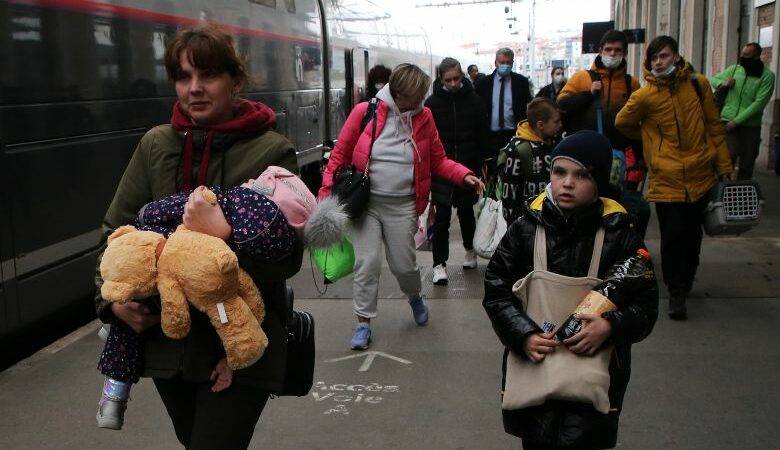 Ουκρανία: Άλλοι 272 πρόσφυγες έφθασαν στην Ελλάδα