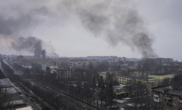 Η Ρωσία χτυπάει Κίεβο και Λβιβ – Συνεχίζει την επίθεση στα ερείπια της Μαριούπολης