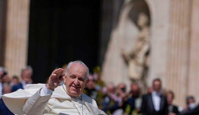Βατικανό: «Να μην συνηθίσουμε στον πόλεμο» το μήνυμα του Πάπα για το Πάσχα των Καθολικών