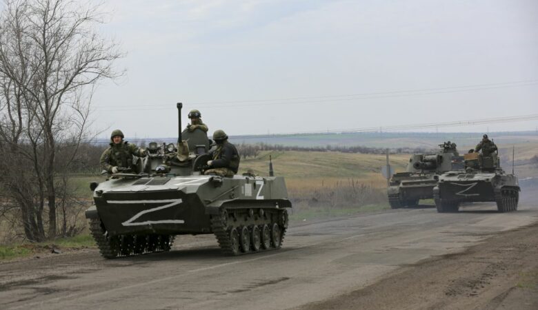 Πόλεμος στην Ουκρανία: «Ορισμένες ρωσικές δυνάμεις αποχωρούν από την Μαριούπολη», λένε οι Αμερικανοί
