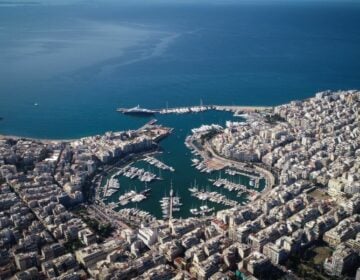 Aύξηση σε αφίξεις κρουαζιερόπλοιων και επιβάτες το πρώτο οκτάμηνο του 2023 στο λιμάνι του Πειραιά