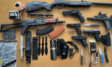 Συνελήφθη 21χρονος με… πριβέ οπλοστάσιο στη Βάρη