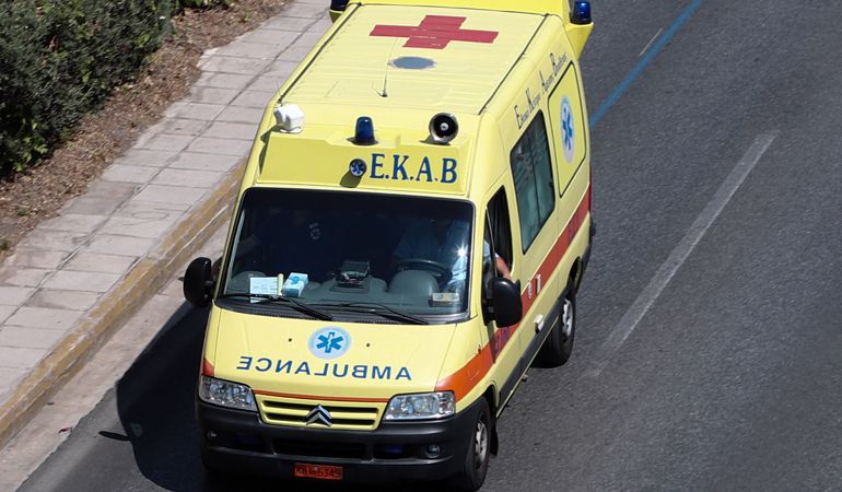Νεαρός άνδρας εντοπίστηκε νεκρός σε στάση έξω από το ΚΤΕΛ Μακεδονία