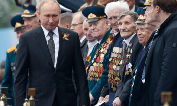 Ρωσία: Τι δεν είπε ο Πούτιν στην ομιλία του στην Κόκκινη Πλατεία