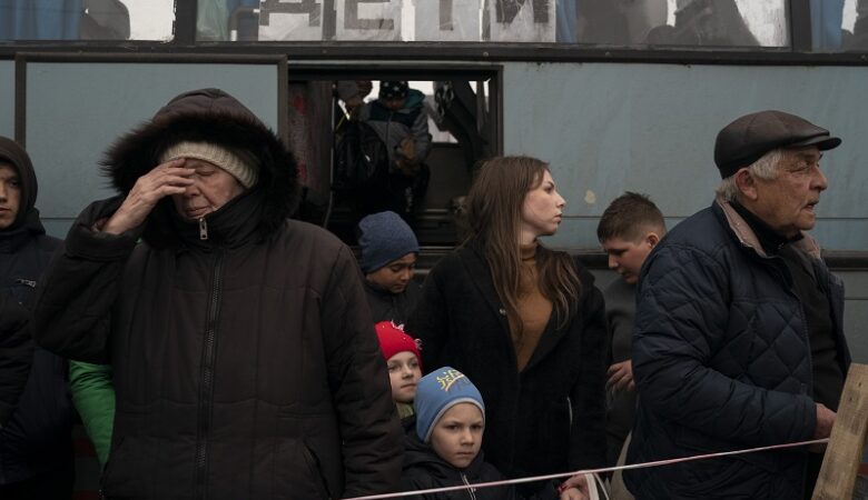 Ουκρανία: «Καμπανάκι» για τον κίνδυνο από διακινητές ανθρώπων για τους πρόσφυγες και ιδίως τα παιδιά
