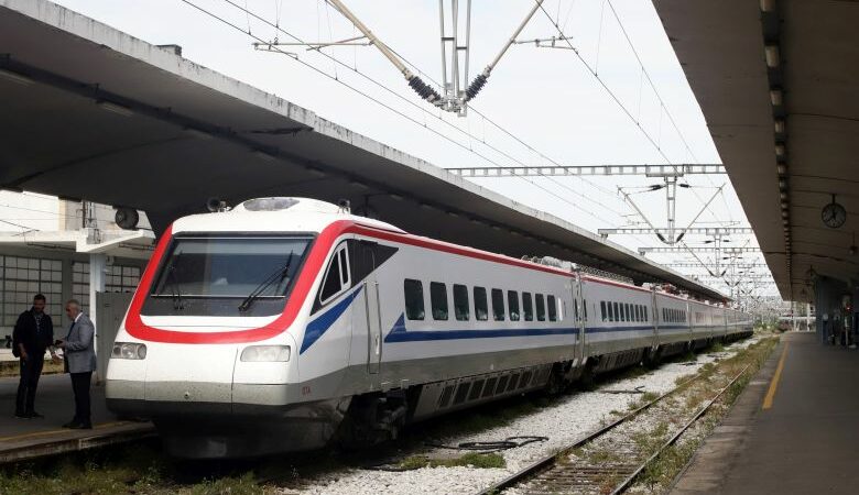 Αθήνα-Θεσσαλονίκη με τρένο: Κερδίζει τους επιβάτες το «λευκό βέλος»